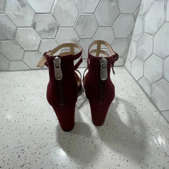 Adrienne Vittadini Suede Nocera Cage Heels Size 8 Wine NEW Stack Heel Zipper NEW - Picture 5 of 9